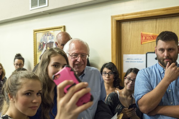 Bernie Sanders after a campaign event at the Des Moines Youth Summit in Des Moines, Iowa on September 27, 2015. | Photo by Phil Roeder under Creative Commons