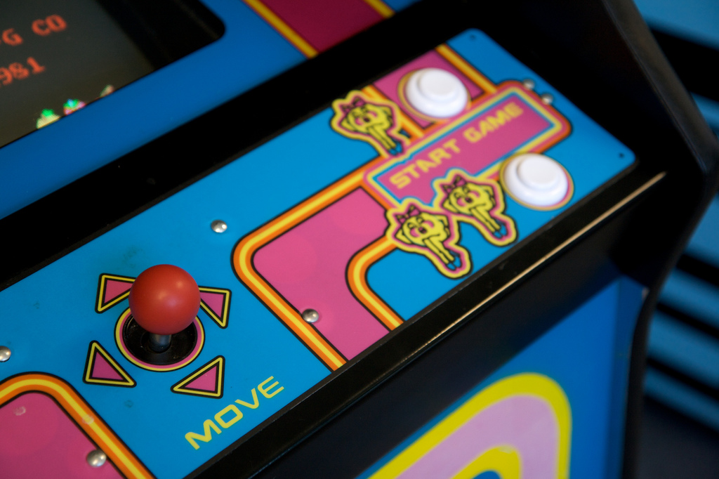 Mrs. Pac-Man Arcade Machine